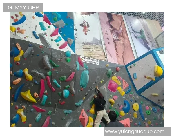 深圳攀岩队中路突破的成功与挑战分析探讨 深圳攀岩队中路突破的成功与挑战分析探讨